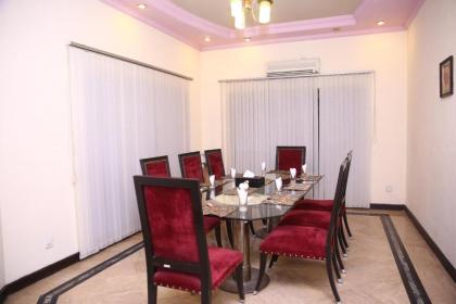 Safari Club 2 Bahria Town - image 5
