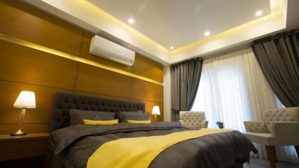 SPACE Luxury Rental Suites - image 1