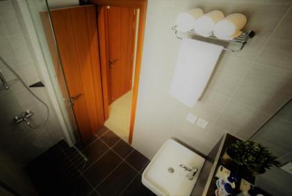 SPACE Luxury Rental Suites - image 16