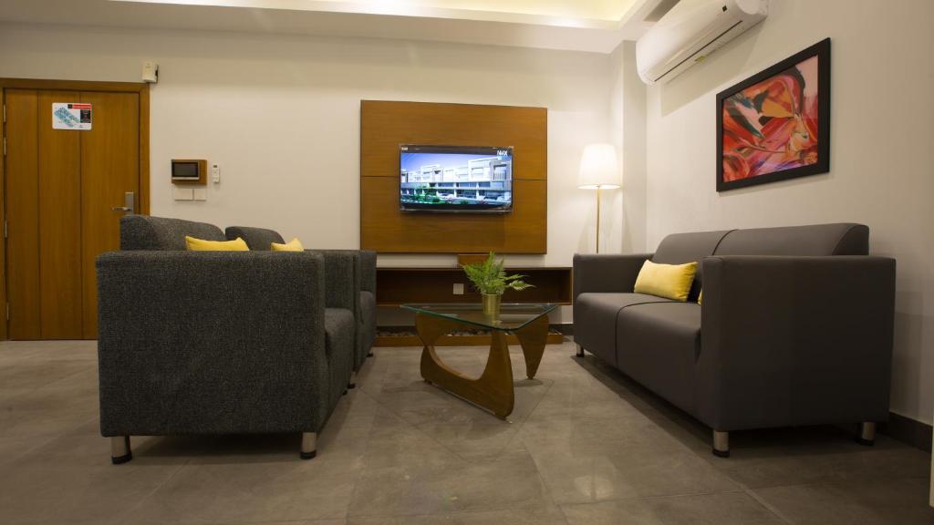SPACE Luxury Rental Suites - image 7