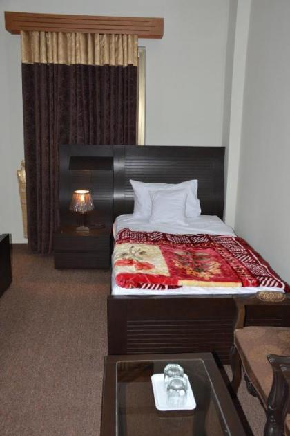 Hotel Red Line - image 14