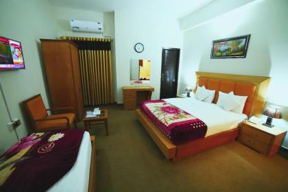 Hotel Red Line - image 20