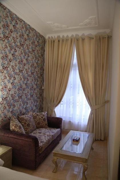 Royal Grace Guest House - image 18