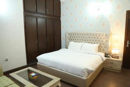 Royal Grace Guest House - image 20