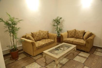 Royal Grace Guest House - image 25