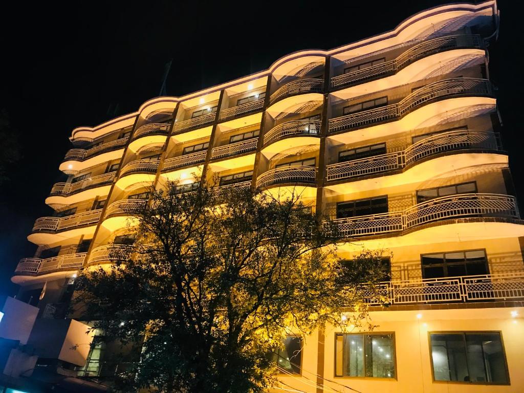 Hotel One Mall Road Murree - main image