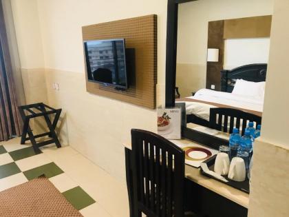 Hotel One Mall Road Murree - image 16