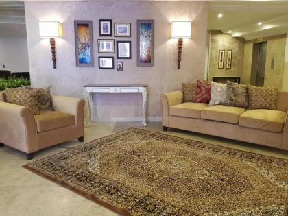 Hotel One Mall Road Murree - image 4