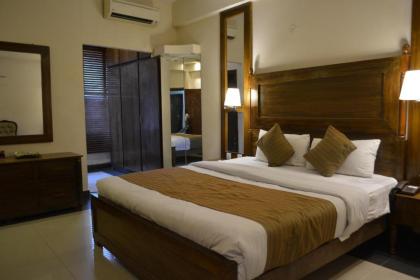 Laraib Inn Hotel - image 1