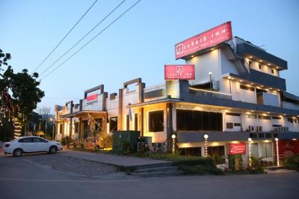 Laraib Inn Hotel - image 9