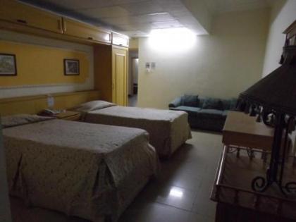 hoteldemall - image 11