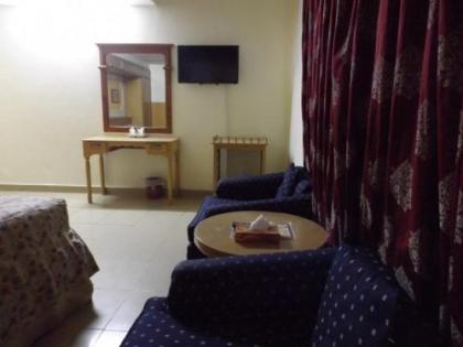 hoteldemall - image 18