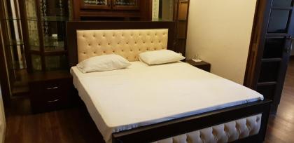 Reina Boutique Hotel - image 14