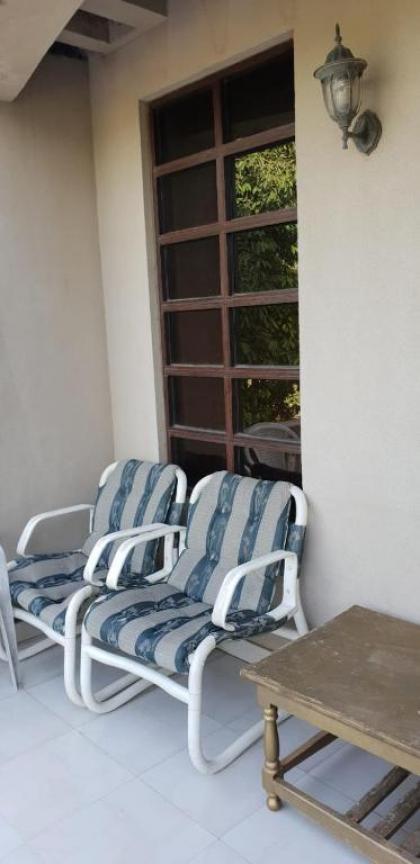 Reina Boutique Hotel - image 3