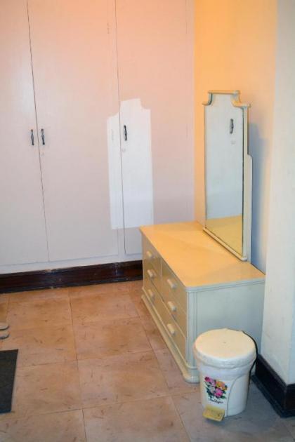 Continental House - image 13
