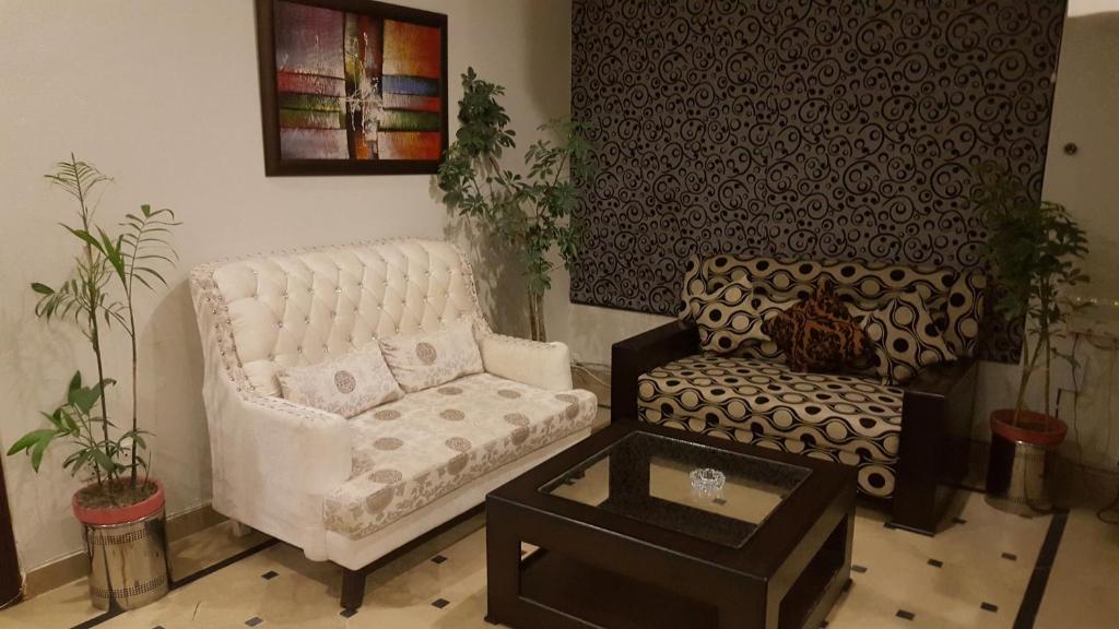 Mulberry Residence Family Rooms - main image
