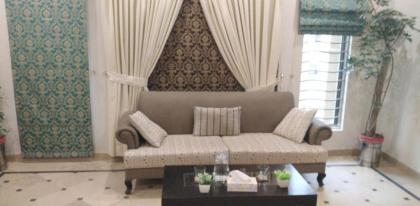 Mulberry Residence Family Rooms - image 11