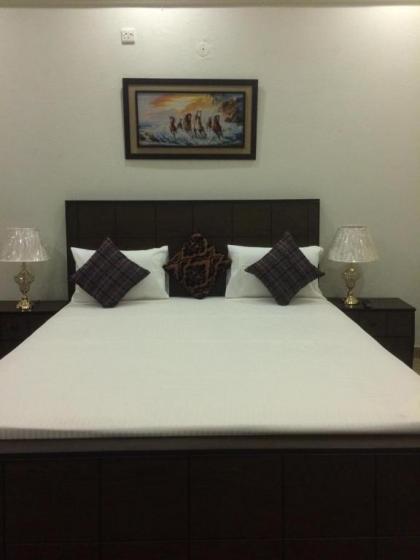 Mulberry Residence Family Rooms - image 3