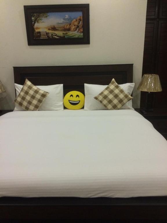 Mulberry Residence Family Rooms - image 4
