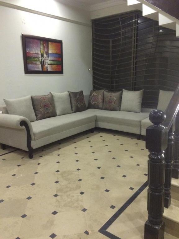 Mulberry Residence Family Rooms - image 5