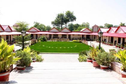 Jungle Barracks