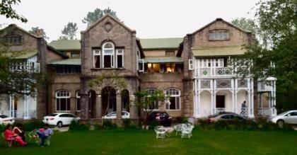 BRIGHTLANDS HOTEL - image 10
