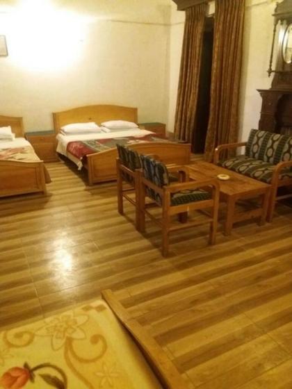 BRIGHTLANDS HOTEL - image 13