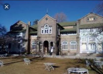 BRIGHTLANDS HOTEL - image 17