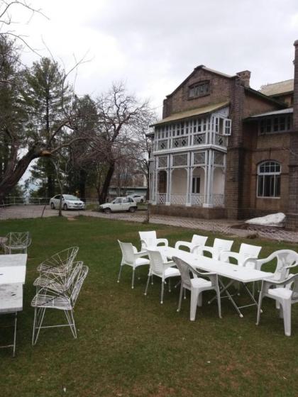 BRIGHTLANDS HOTEL - image 5