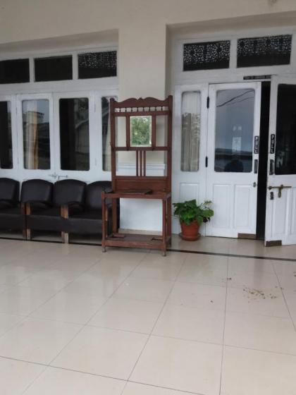 BRIGHTLANDS HOTEL - image 6
