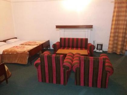 BRIGHTLANDS HOTEL - image 8