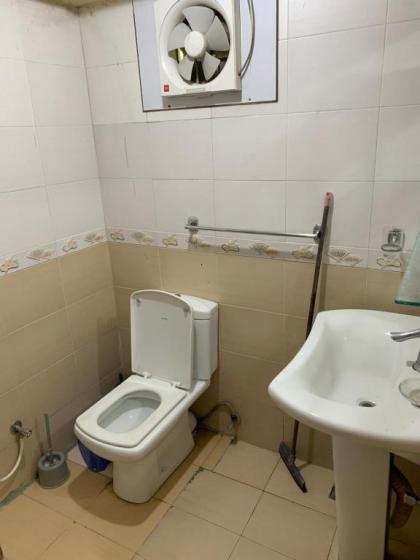The Mall Apartment - image 5