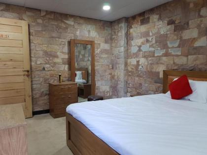 Hotel Vista Inn DHA - image 4