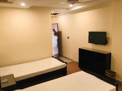 Citymax Hotel - image 3