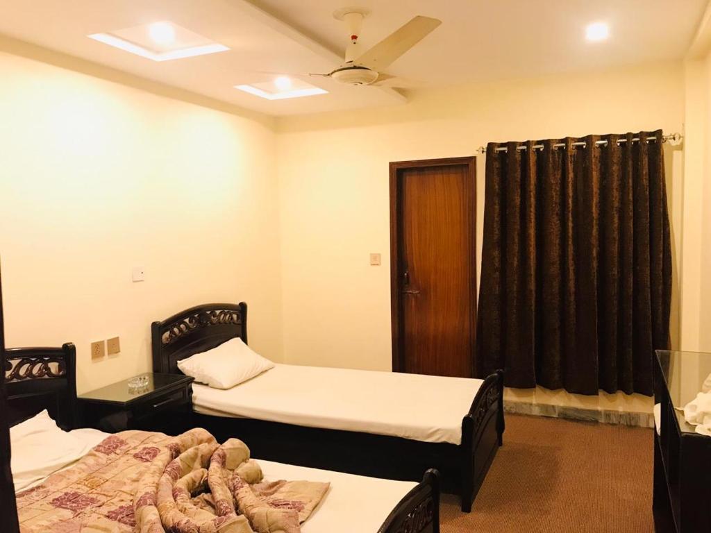Citymax Hotel - image 4