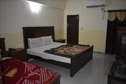 Hotel Khursheed Palace Faizabad - image 2