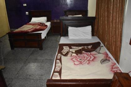 New Days Inn - image 4