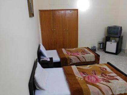 The City Lodge - image 2