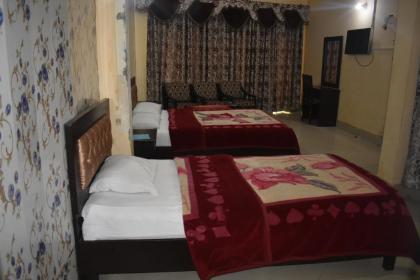 Hotel Sky Inn - image 5