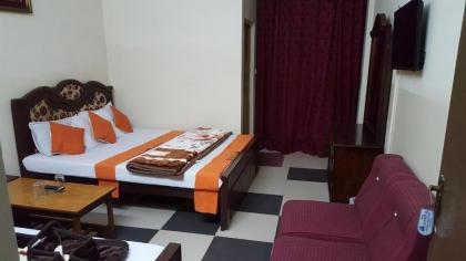 Hotel AL MARKAZ - image 1