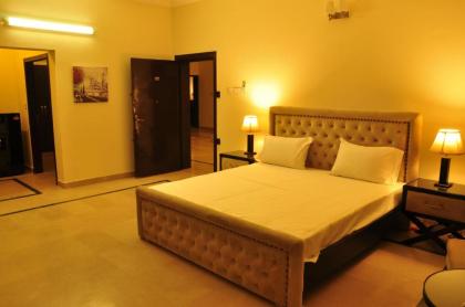 Reina Boutique Hotel - G6 - image 12