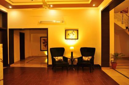 Reina Boutique Hotel - G6 - image 16