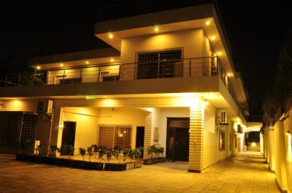 Reina Boutique Hotel - G6 - image 5