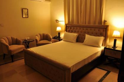 Reina Boutique Hotel - G6 - image 8
