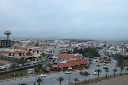 Luxurious Landing Apartments & Suites Bahria Town - image 11