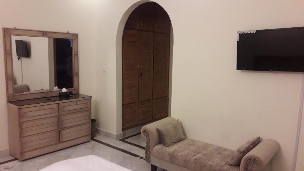 White Lodge Guest House - image 2