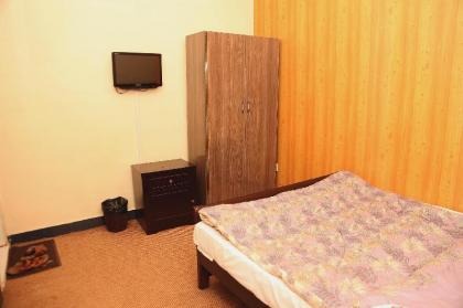 Swiss Cottage Hotel - image 14
