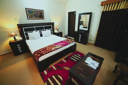 Hotel Redline Islamabad - image 22