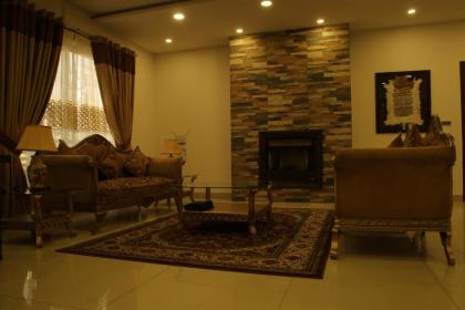 Canadian Inn Islamabad - image 10