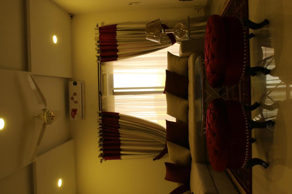 Canadian Inn Islamabad - image 7